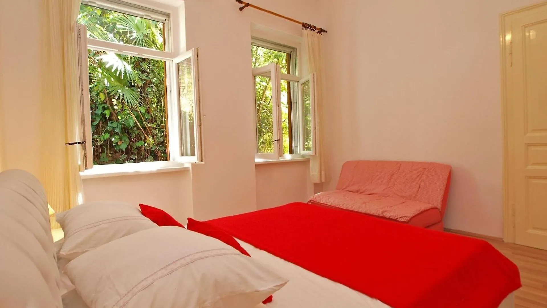 Ferienwohnung Fuer 4 Personen Ca 60 Qm In Rabac, Istrien Bucht Von Rabac Apartment